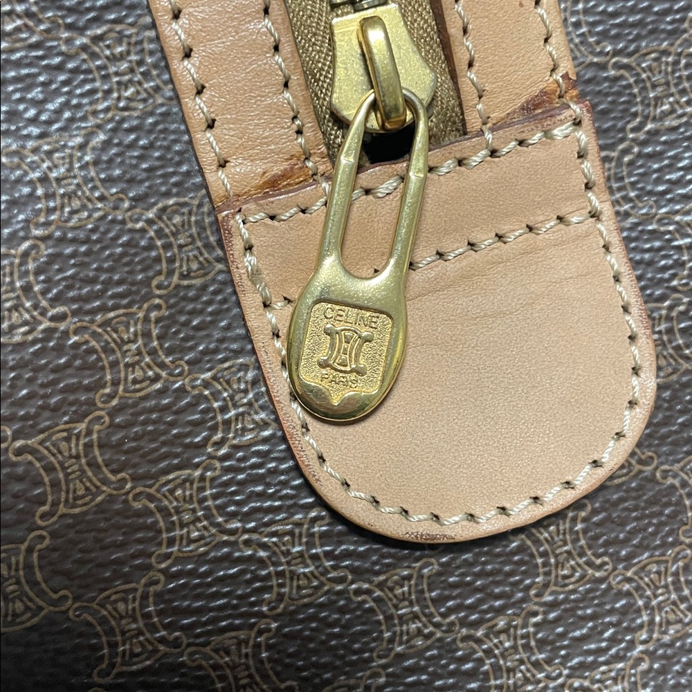 Celine Handbag - Picture 13 of 16